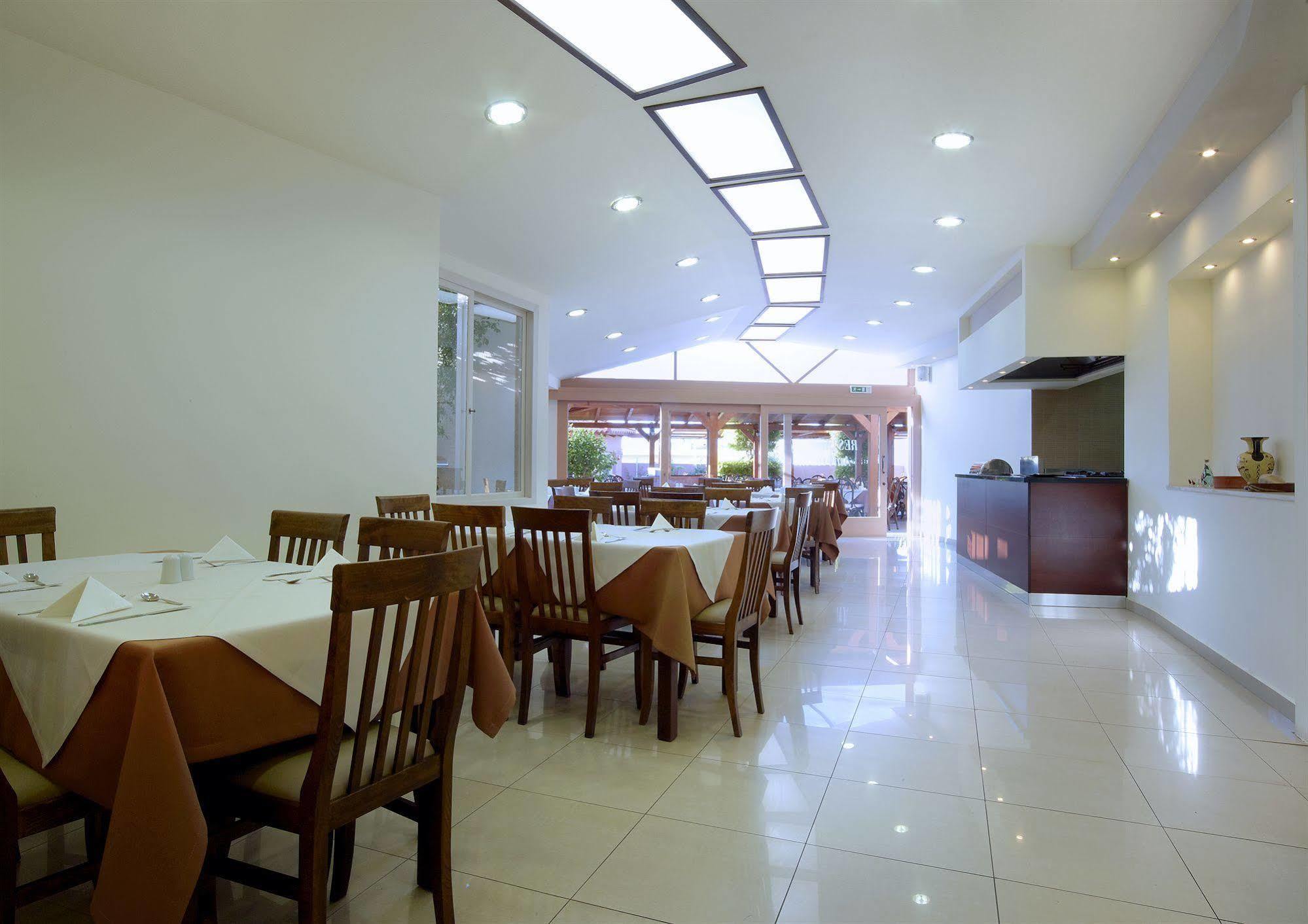 Eurohotel Katrin Hotel & Bungalows (Adults Only) Ираклион Экстерьер фото